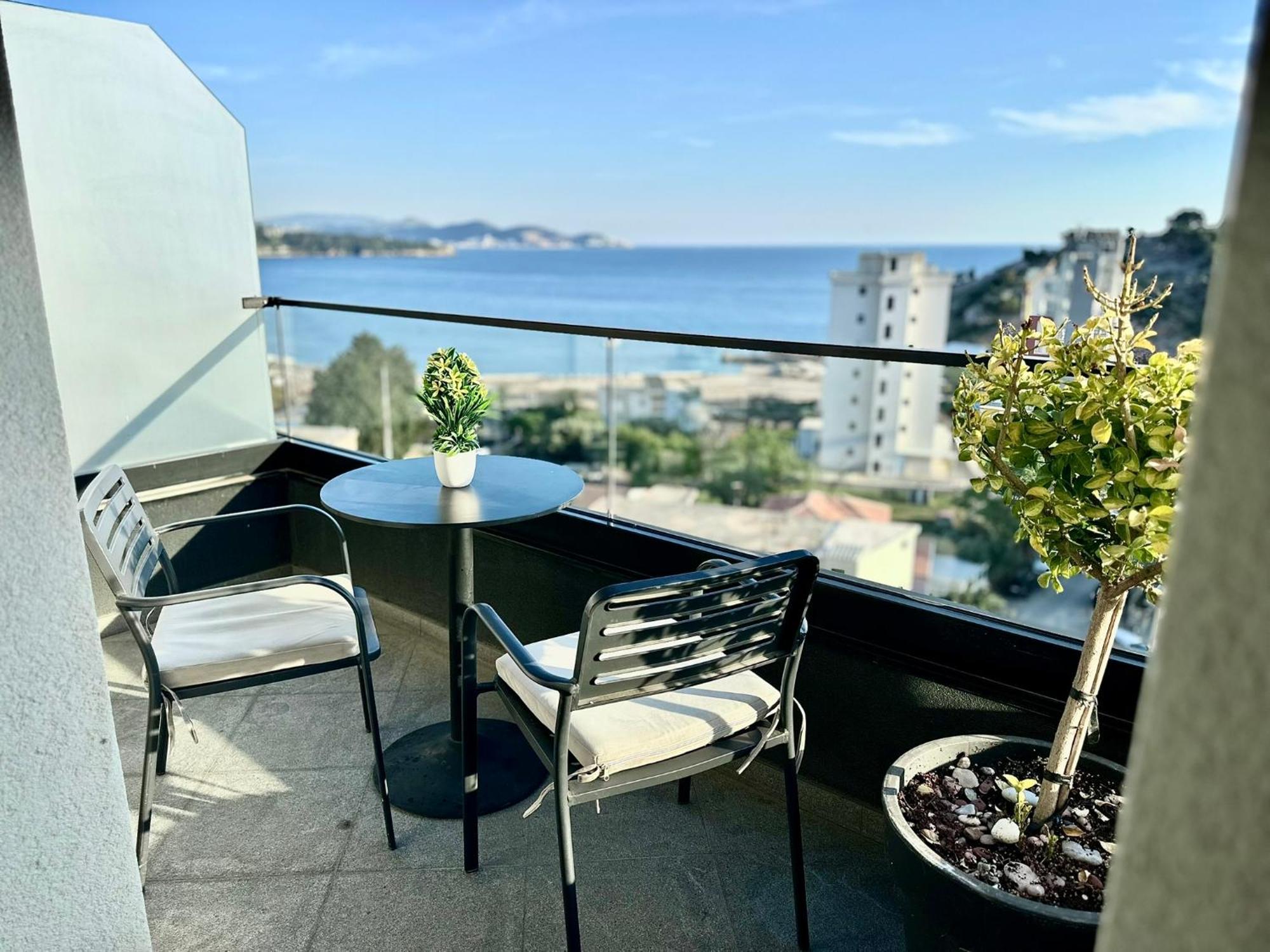 Hotel Del Medio Sutomore Eksteriør bilde