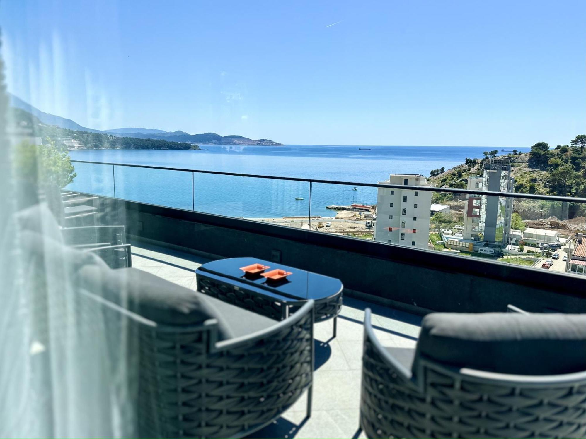 Hotel Del Medio Sutomore Eksteriør bilde