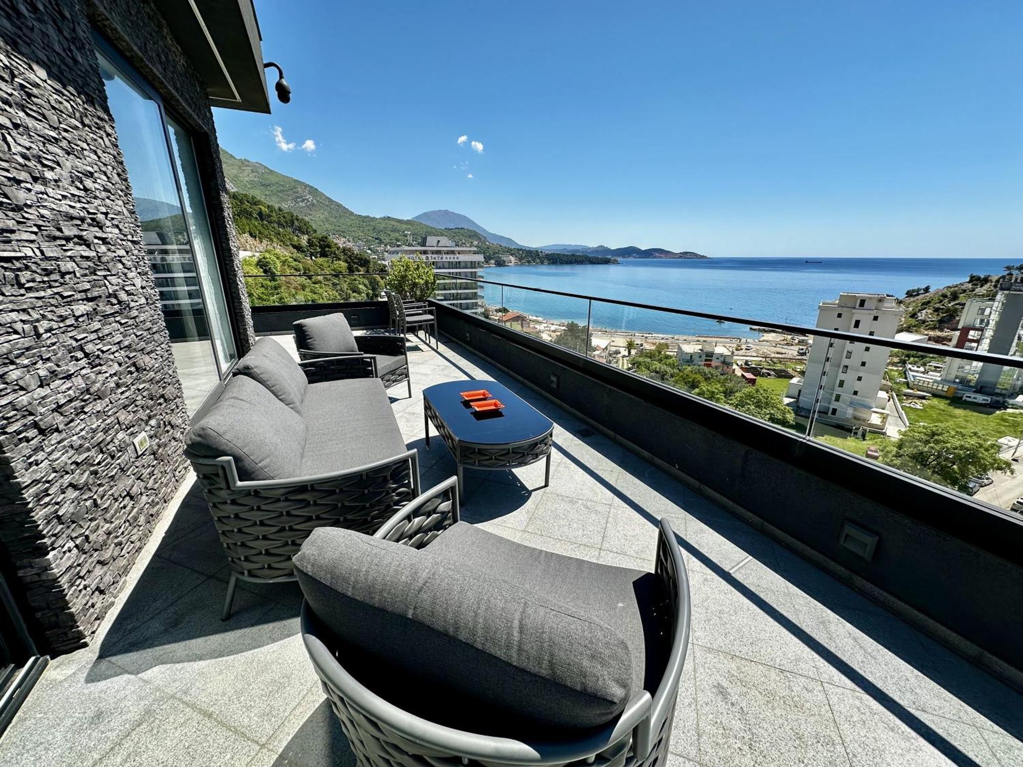 Hotel Del Medio Sutomore Eksteriør bilde